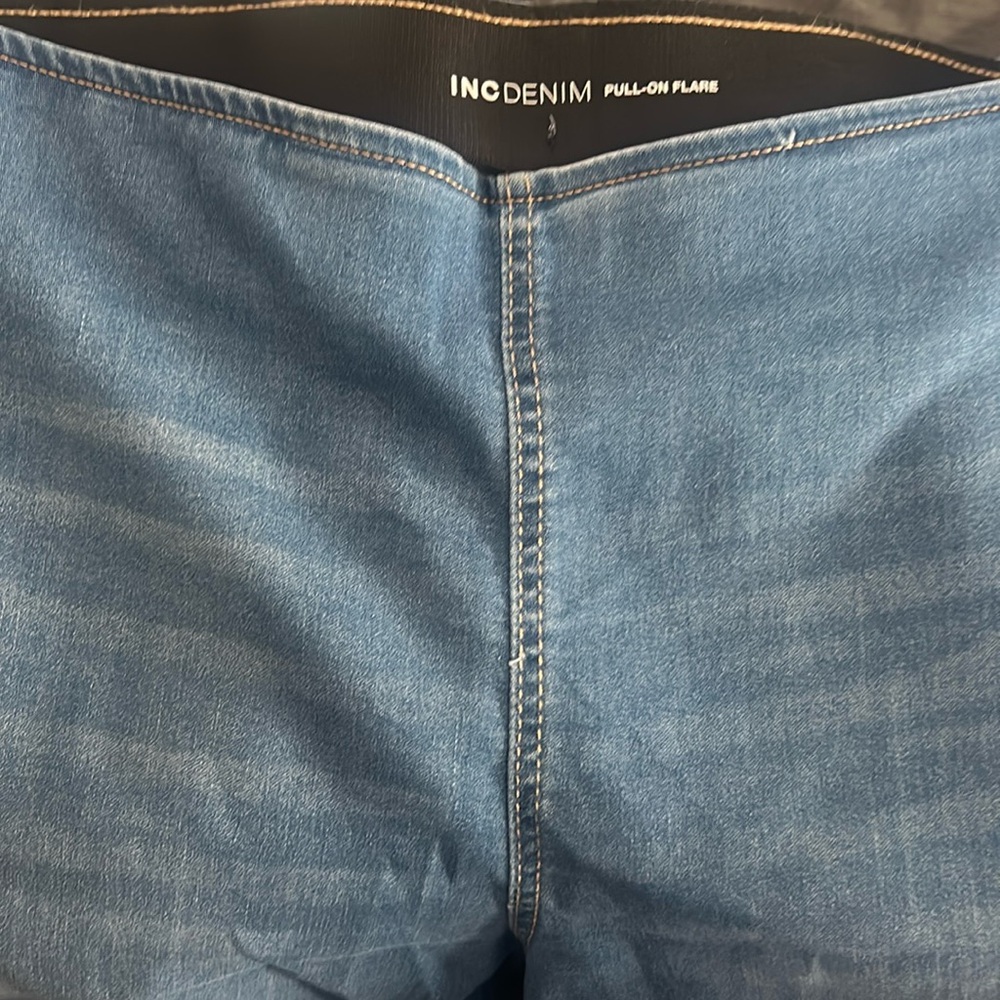 INC international concepts pull on flate size 10